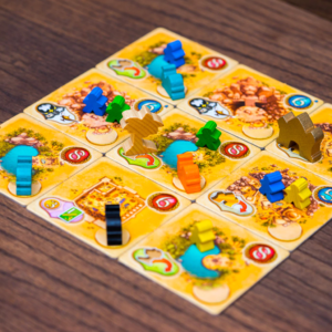 Five Tribes juego de mesa en español componentes