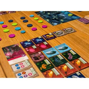 Componentes del juego de mesa Nocturne en Español por la editorial Maldito Games