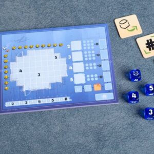 Componentes del juego de mesa House of Cats en Español por la editorial Tranjis Games